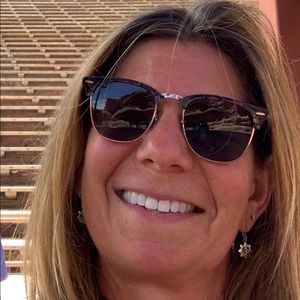 Meet your Posher, Jane